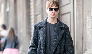 男生衣物搭配技巧 男生衣物搭配技巧视频