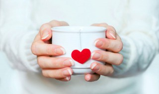 女生暗恋的句子说说（女生暗恋的句子说说短句）