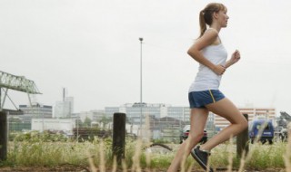 跑一千米技巧 如何跑一千米技巧