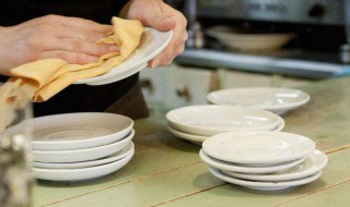 新餐具使用前如何清洗（新餐具怎么清洗）