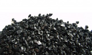 煮水添炭技巧 烧木炭放水