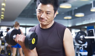 练哑铃二头肌锻炼方法 练二头肌的哑铃动作