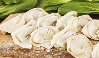 馄饨皮怎么做薄（馄饨皮怎么做薄而不碎）