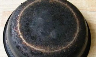 煤气烧的锅很黑是什么原因（煤气烧的锅很黑是什么原因呢）