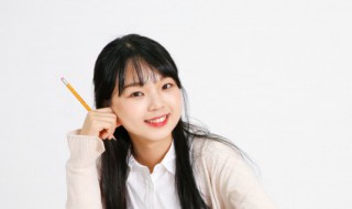 迟日江山丽的全诗翻译 迟日江山丽的全诗翻译,中心思想