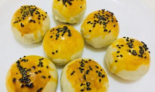 蛋黄酥怎么包不开裂（蛋黄酥怎么包不会裂口）