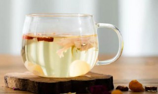 夏季用什么泡水喝好（夏季用什么泡水喝好呢）