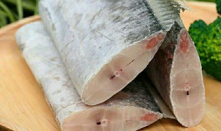 带鱼怎么看新不新鲜（带鱼怎么看新不新鲜图片）