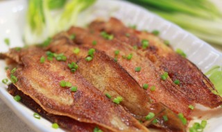 葱油龙利鱼的做法（葱油龙利鱼的做法大全窍门）