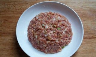 饭店馄饨肉馅的调制方法 饭店馄饨肉馅的调制方法视频