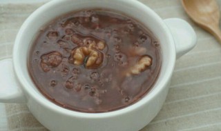 瘦肉核桃粥如何做 瘦肉核桃粥如何做才好吃