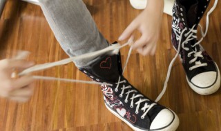 哪种系鞋带方法好看（哪种系鞋带方法好看男）