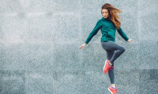 坚持健身自律的励志句子（坚持健身自律的励志句子简短）