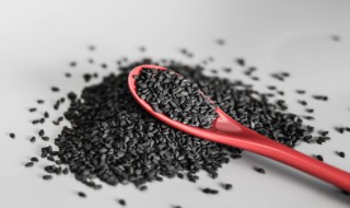 黑芝麻能治白头发吗 长期吃黑米黑豆黑芝麻能治白头发吗