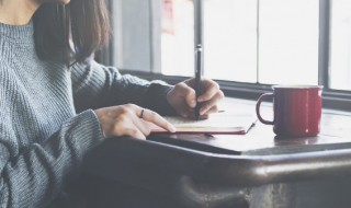 蜂识莺猜意思 蜂识莺猜是什么生肖