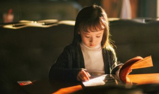 功不唐捐为鞭策（功不唐捐 为而不争）