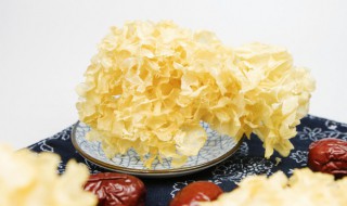 银耳凉拌用焯水吗 银耳凉拌用焯水吗窍门