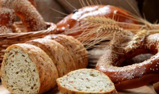 面包怎么烤外面不硬 面包怎么烤外面不硬里面软