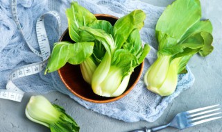 烤鱼的配菜怎么炒（烤鱼的配菜怎么做）