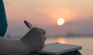 怎样保持长久的情人关系（情人之间的关系怎么维持才能长久）