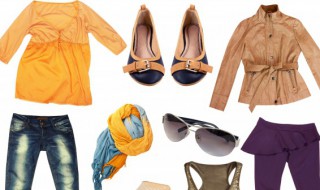 杏色裤子搭配什么颜色上衣好看 杏色裤子搭配什么颜色上衣好看图片