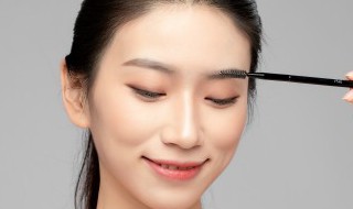 不同脸型分别适合什么类型的眉毛 不同脸型适合哪种眉毛