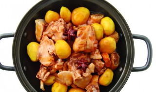 栗子炖鸡块怎么做（栗子炖鸡块怎么做好吃）