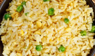 好吃到停不下来的酱油蛋炒饭做法 酱油鸡蛋炒饭怎么做好吃