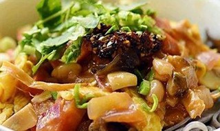 牛肝菌打卤面怎么做（牛肉汤打卤面咋做）