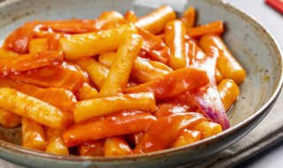 拉面炒年糕怎么做 拉面炒年糕怎么做视频