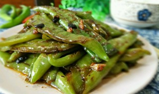 超下饭虎皮青椒做法 虎皮青椒的做法