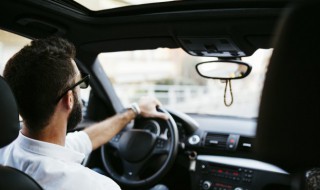 电话车险怎么办理 电话车险怎么办理车险过户退保