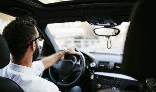 怎么查车险（怎么查车险是哪个保险公司的）