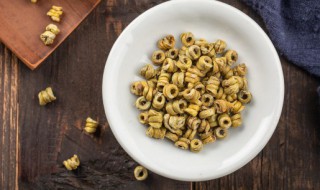 铁皮石斛粉用开水泡还是温水泡（铁皮石斛粉用开水泡还是温水泡效果好）