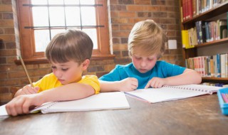 吐露的意思是什么（吐露的意思是什么词）