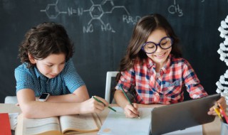 小学课本描述重阳节诗句（小学课本描述重阳节诗句有哪些）