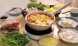 在家里吃火锅基本菜品(在家吃火锅应该准备些什么菜?)