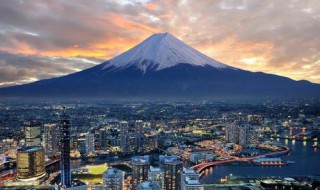 日本为何多地震火山?（日本为何火山爆发地震多）