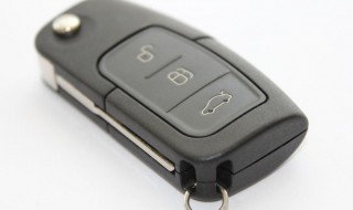 怎样更换凌度车遥控器电池（怎样更换凌度车遥控器电池视频）