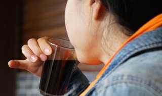 身体干燥怎么办(更年期身体干燥怎么办)