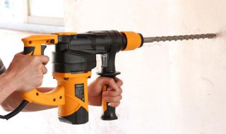 冲击钻打孔有什么技巧（冲击钻打孔有什么技巧吗）