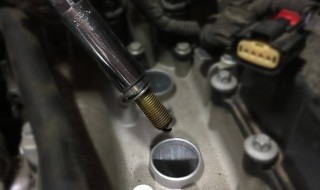 安装火花塞的标准扭矩是多少? 安装火花塞的标准扭矩是多少公斤