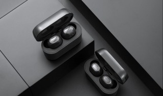 蓝牙耳机摔了一下不出声了怎么办（蓝牙耳机摔了一下就没声音了怎么办）