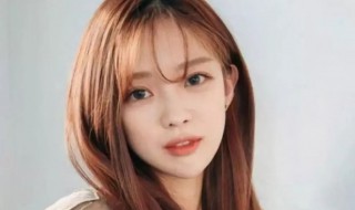 染什么发色显皮肤白（染什么发色显皮肤白男生）