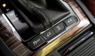 荣威rx5驾驶模式怎么切换（荣威rx5怎么切换到手动模式）