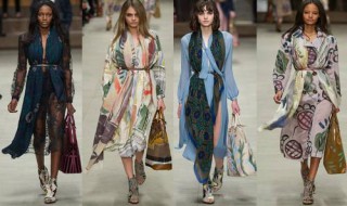 如何搭配丝巾 如何搭配丝巾好看