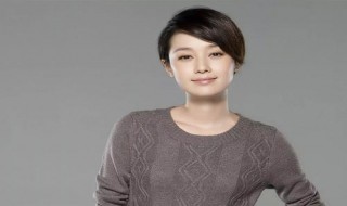 头发多的国字脸适合什么发型(头发多的国字脸适合什么发型女)