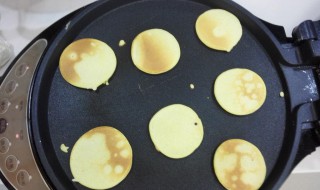 用电饼铛如何做华夫饼(电饼铛做华夫饼的方法)