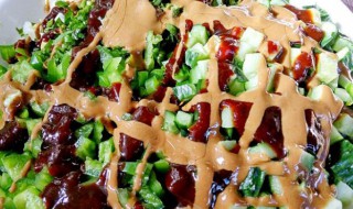 酱拌老虎菜的做法步骤（酱拌老虎菜的做法步骤图片）