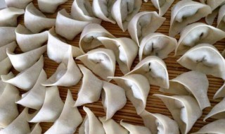 包馄饨的正确方法 馄饨的正确包法窍门